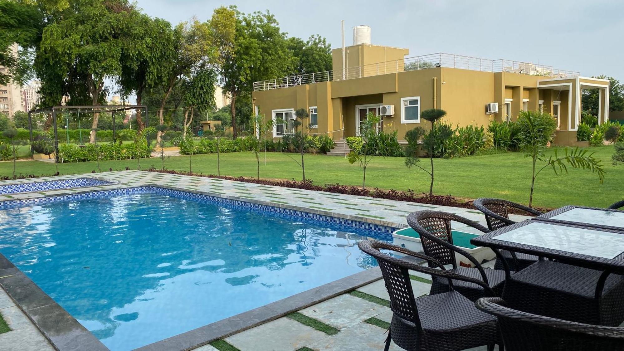Tāoru Raas Vilas - Boutique Farm House With Pool מראה חיצוני תמונה